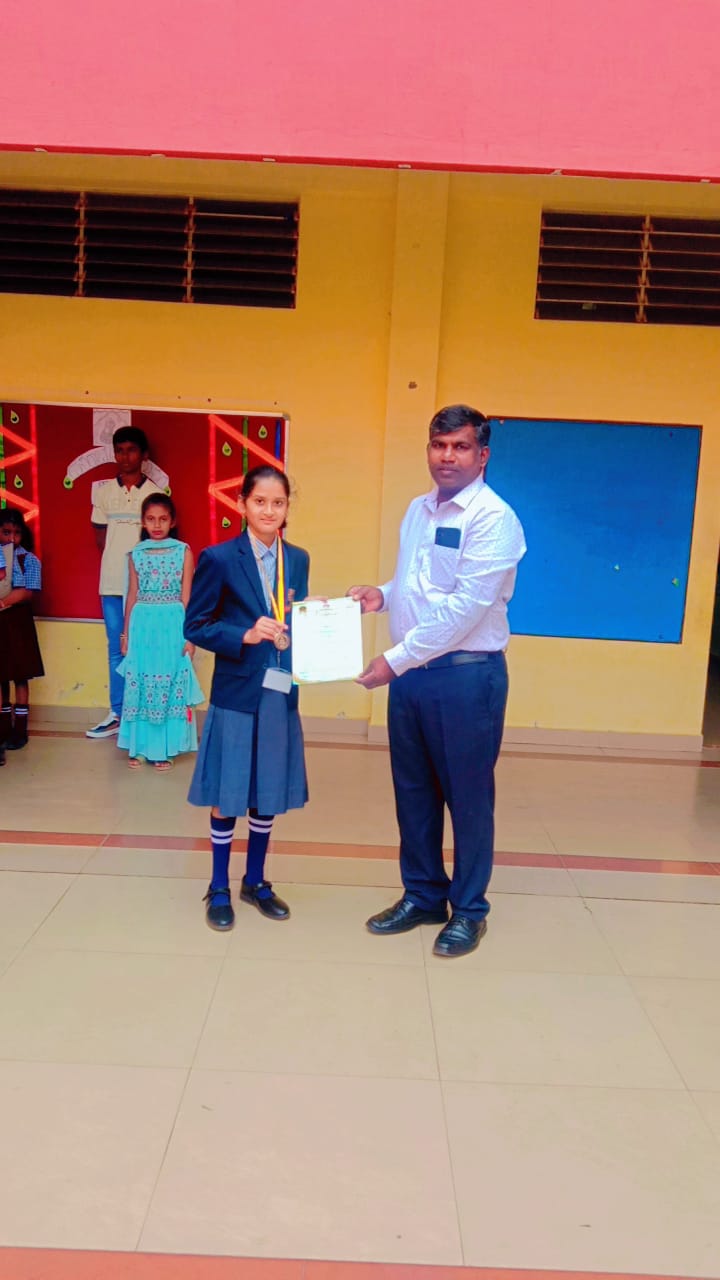 Chaithanya.R of grade 5th India National Level Abacus Competition the winner of Gold Medal in Brainobrain festival 23-24 